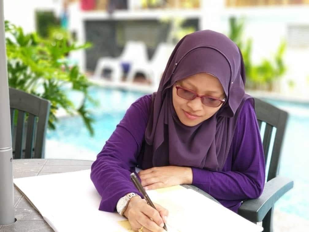 Surirumah ini Manfaatkan Smartphone Sampai Dapat Sales Bulanan 10 Kali Ganda - Saiful Nang Academy