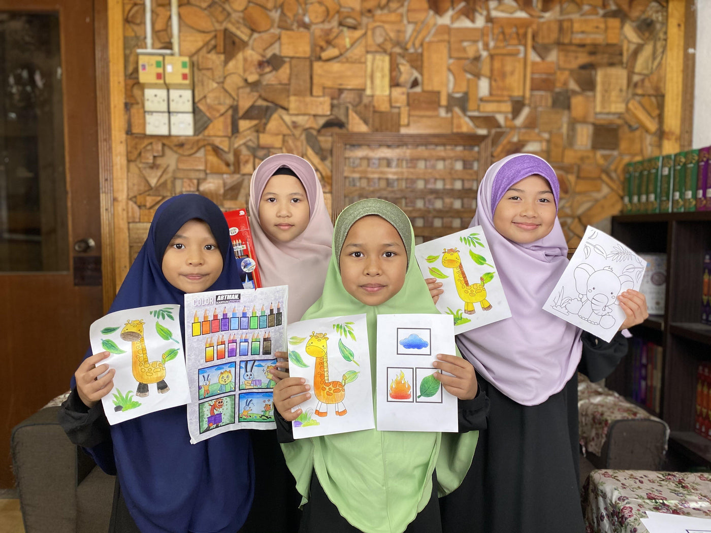 Aktiviti Seni Bantu Anak Kuasai Kemahiran dan Keyakinan Berkomunikasi serta Cemerlang dalam Kehidupan - Saiful Nang Academy