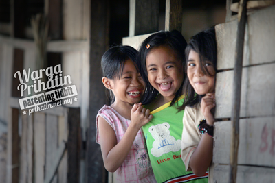 TIPS PARENTING 2 : SUMBER GEMBIRA ANAK ADALAH KASIH SAYANG