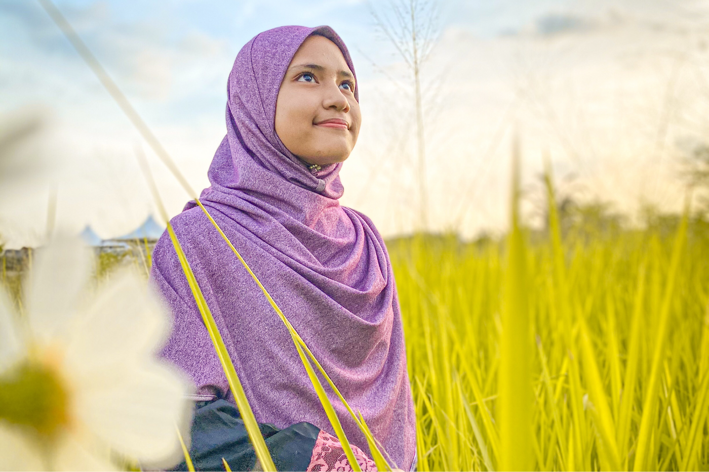 4 Aplikasi Untuk Belajar 'Posing' Yang Semua Usahawan Pakaian Boleh Download - Saiful Nang Academy