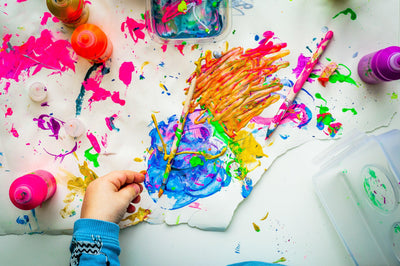 5 Aktiviti Seni Unik Dan Mudah Yang Ibu Boleh Buat Bersama Anak-Anak Di Rumah